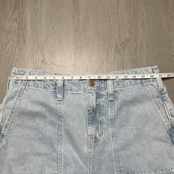 Free People We The Free Wide Leg Light Wash Blue Jeans Sz 31 Denim Buckle Back - Picture 12 of 12